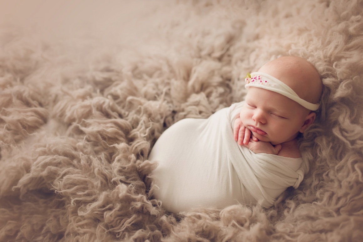 Canton Newborn Photographer | Carrie Bandy Photography | www.carriebandy.com